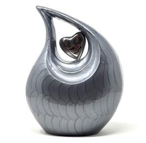 Urnes funéraires pour adultes en forme de goutte d'eau avec cœur, finition verte antique, pour cendres funéraires, 200 pouces cubes, écologiques et durables - Product Image 2