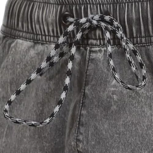 กางเกงขาสั้นผู้ชายปี 2026 ลายย้อมสีแบบ Acid Wash พร้อมเชือกผูกเอว ผ้าฝ้ายเฟรนช์เทอร์รี่ ขนฟลีซ สไตล์วินเทจ ทำสีซีดแบบซันเฟด - Product Image 3