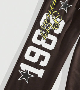 กางเกงวอร์มคอร์ดูรอยพิมพ์ลายตัวอักษรเรขาคณิตแบบสั่งทำพิเศษสำหรับผู้ชาย พรีเมียม ผ้าฝ้าย 100% แห้งเร็ว กันลม ทรงปกติ ขาบาน - Product Image 5