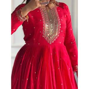 Vestido de Poliéster de Diseño con Bordado de Lentejuelas, Talla XL, Lehenga Choli para Boda, Pent y Dupatta - Product Image 2