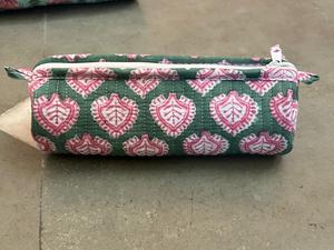 Estuche acolchado de algodón para lápices, estuche para bolígrafos con cremallera y estampado floral, organizador de papelería multiusos, bolsa compacta para cosméticos de viaje - Product Image 5