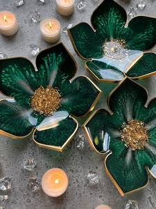 Corbeille à fruits décorative de luxe en résine émeraude, grand plateau de service géode vert et or - Product Image 4