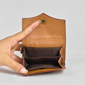 Porte-cartes vintage en cuir véritable avec motif géométrique, fermeture à bouton, sangle unique, unisexe, portable, usage quotidien - Product Image 3