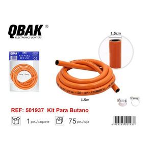 Kit tubo gas butano QBAK 1,5 m arancione con connettori per fornelli da campeggio - Product Image 1