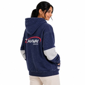 Sweat à capuche délavé pour femme, très tendance, en tissu résistant, finition vintage, coupe décontractée et poche kangourou, idéal pour le quotidien - Product Image 3
