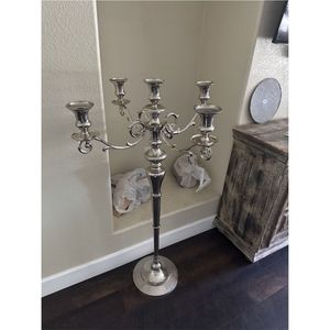 Candélabre élégant à 5 bras en métal argenté, grand chandelier de luxe pour décoration de mariage, hôtels et événements formels - Product Image 5