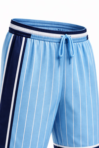 Ensemble Maillot et Short de Basketball Personnalisé Bleu Clair à Rayures Uniforme d'Équipe Respirant Séchage Rapide Vêtements de Sport - Product Image 5