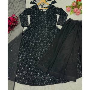 Tenue de soirée de créateur de taille XS Tenue d'Anarkali avec fil brodé - Product Image 1