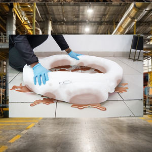 Bâche hydrophobe en PP de qualité industrielle 2500 g/m² absorbant l'huile pour le contrôle des déversements en mer et en port - Product Image 4