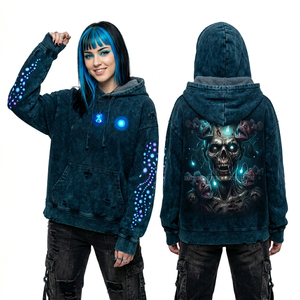 Sudadera con Capucha Roja Brillante con Lavado Ácido para Mujer, Estampado Gráfico de Texto 'Do Not Resuscitate' y Calavera de Fuego, Estilo Oversize Desgastado Personalizado, Ropa Urbana - Product Image 4