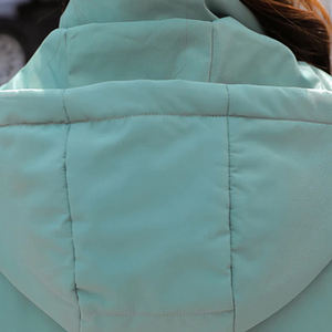 Veste matelassée de qualité supérieure pour femmes, ajustable, douce pour la peau, respirante, légère, tendance, veste matelassée pour femmes - Product Image 4