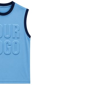 Camiseta sin mangas azul cielo y azul marino con diseño de tu logotipo en relieve, chaleco de algodón personalizado para hombre, top de moda casual de verano para la calle. - Product Image 4