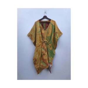 Kaftan vintage Kantha brodé, taille unique, en coton, broderie à la main, couleurs assorties, robe kaftan indienne pour femmes. - Product Image 1