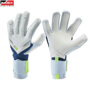 Gants de gardien de but Gamma, paume en latex à forte adhérence, gants de football respirants, ajustement confortable, poignet réglable, durables, pour entraînement et matchs. - Product Image 1