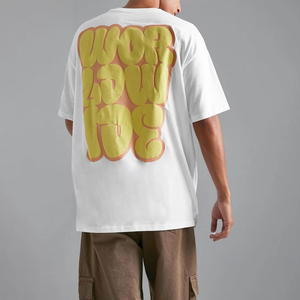 Camiseta Blanca Extra Grande para Hombre con Logotipo Amarillo Estampado en la Parte Delantera, Camiseta Informal de Manga Corta con Cuello Redondo de Algodón - Product Image 5