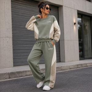Conjunto Deportivo de 2 Piezas para Mujer, Sudadera y Pantalones Jogger, Ropa Deportiva Personalizada, Estilo Casual Atlético - Product Image 3
