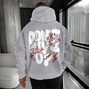 Sudadera con Capucha Gris para Hombre, Corte Cómodo, Diseño Gráfico, Algodón, Estampado con Efecto de Goteo, Estilo Casual para Otoño, Diseño Delantero y Trasero, Bolsillo, Corte Regular - Product Image 3