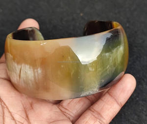 Bonne qualité Nouveau design Ox Horn Bangles Jewelry Natural Horn Color Bangle Bracelet et Best Design Bangle Horn Bracelet - Product Image 4
