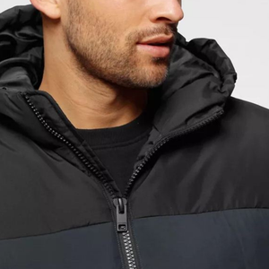 Chaquetas Acolchadas al por Mayor, Abrigos Acolchados de Invierno con Cierre de Cremallera, Diseño Liso con Capucha, Chaqueta Acolchada Unisex Impermeable - Product Image 6