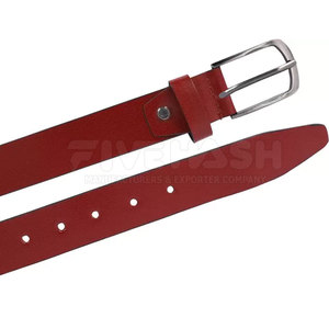 Ceinture en cuir de qualité supérieure avec coutures robustes, idéale pour les tenues formelles, les tenues décontractées et l'usage quotidien - Product Image 5