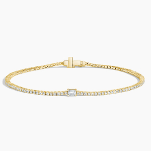 Pulsera de tenis con diamantes de corte redondo y esmeraldas alternadas de engaste completo tipo Eternity - Product Image 3