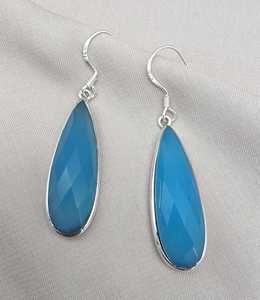 ต่างหูทรงหยดน้ำแคลซิโดนีสีน้ำเงินธรรมชาติ รับรองโดย GIA เงินแท้ 925 สไตล์โบโฮ - Product Image 3