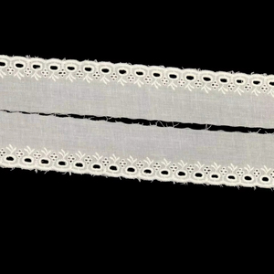 Dentelle brodée en coton à motifs floraux élégants, directement de l'usine – Bordure blanche de haute qualité pour Saree, Dupatta et vêtements de boutique - Product Image 3