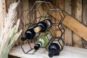 Porte-vin mural avec 6 supports à verres, étagère en bois rustique pour bouteilles - Product Image 2