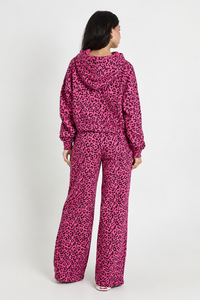 Sudadera con Capucha para Mujer, Diseño de Leopardo Rosa, Cierre Frontal Completo, Mangas Largas, Capucha Ajustable y Corte Holgado y Cómodo - Product Image 6