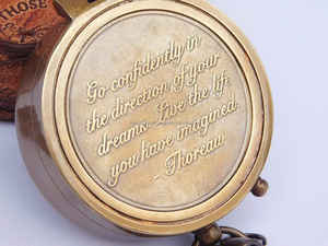 Meilleur prix Standard Instruments Boussole de poche nautique Chaîne de navigation magnétique Cadran solaire Laiton massif fabriqué par du métal à l'étranger - Product Image 5