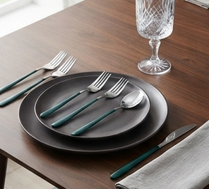 Ensemble de couverts minimalistes avec manches turquoise, cuillère, fourchette, couteau et baguettes en acier inoxydable, compatibles lave-vaisselle - Product Image 4