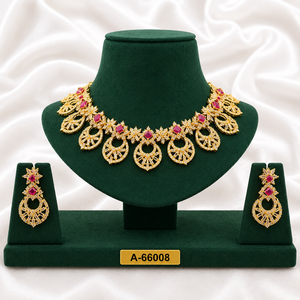 Conjunto de Collar y Pendientes Clásicos Chapados en Oro para Mujer, Diseño Floral, Joyería de Boda, Piedra de Zirconia, Aleación A-66008 - Product Image 1