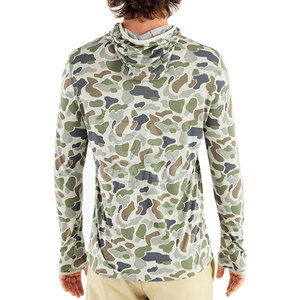 Perfectas para entrenamientos intensos, estas sudaderas de alto rendimiento para hombre ofrecen flexibilidad, transpirabilidad y control del sudor. - Product Image 2