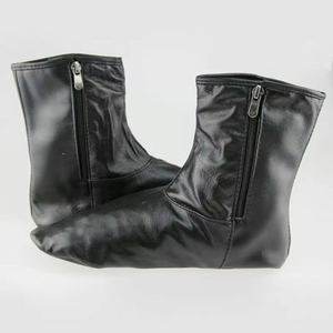 Chaussettes en cuir véritable pour l'hiver, décontractées, pour la maison, antibactériennes, personnalisées, de haute qualité, OEM, vente en gros, chaussettes pantoufles - Product Image 1