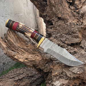 Cuchillo de caza personalizado OEM/ODM de 10 pulgadas, forjado a mano en Damasco, con hoja de punta de clip, mango de cuerno y funda de cuero. - Product Image 2