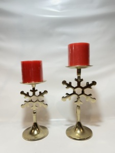 Portavelas de Aluminio Hecho a Mano de Primera Calidad, Candelabro de Metal con Forma Orgánica, Decoración de Mesa Moderna y Rústica para el Hogar - Product Image 6