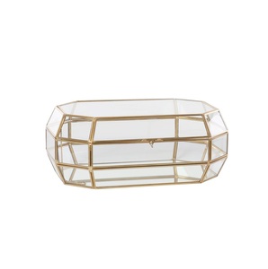 Boîte à bijoux en verre géométrique antique avec cadre doré, organisateur de rangement transparent pour bagues et accessoires, boîte à bijoux en verre - Product Image 1