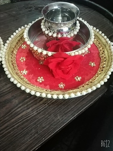 Juego de Thali para Karwa Chauth, 3 Piezas, Thali Decorativo para Pooja con Borde de Perlas, Detalles Dorados y Diseño Festivo - Product Image 6