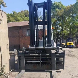 最佳二手 TCM FD100 柴油叉车 10 吨额定负载能力待售 - Product Image 1