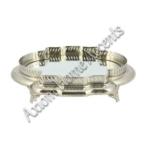 Bandeja Decorativa de Latón con Acabado Pulido, Artesanía Metálica, Bandeja Multifuncional para Servir en Eventos Navideños, Axiom Home Accents - Product Image 6