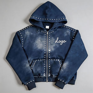 Sweat à capuche pour homme personnalisé, style streetwear, coupe ample à épaules tombantes, en molleton 100% coton, fermeture éclair, avec rivets et strass, grammage lourd - Product Image 1