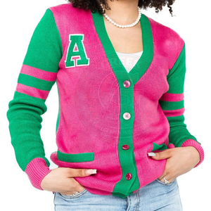 Cardigans rose et vert de la sororité grecque Alpha, pulls universitaires pour femmes, en acrylique tricoté, col en V, logo brodé, style varsity. - Product Image 1