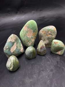 Crisoprasa Natural en Forma Libre, Piedra Pulida, Grado Premium, Cristal Decorativo Verde, Piedra Curativa, Artículo Coleccionable de Sulawesi - Product Image 4