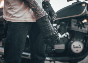 Équipement de motard professionnel de haute performance |   Technologie de surface antidérapante et adhérente |   Fabricant sur mesure - Product Image 5