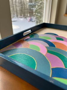Ensemble de plateaux en bois émaillé Art Déco faits à la main de luxe avec impression à carreaux personnalisée, finition ultra brillante en feuille d'or pour cérémonie de baptême W - Product Image 2