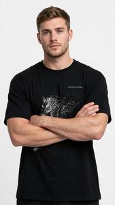 ONETEN APPAREL Camiseta negra de manga corta para hombre con cuello redondo y estampado de caballo - Product Image 3
