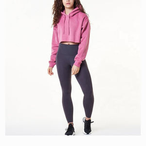 Sudadera Corta Personalizada para Mujer, Sudadera Casual con Capucha, Sudadera Oversize para Mujer - Product Image 4