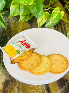 ขนมขบเคี้ยวผักอบกรอบ Atela 342 กรัม รสเค็ม น้ำหนักเบา ไขมันต่ำ บรรจุกล่อง รับผลิตแบบ ODM OEM ขายส่งจากโรงงานเวียดนามโดยตรง ฟรี - Product Image 2
