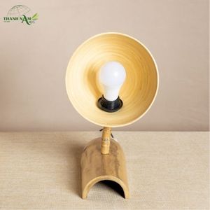 Lámpara de Pared de Bambú Tejido a Mano con Brazo Ajustable - Product Image 4