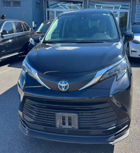 Toyota Sienna LE 8 places d'occasion 2024 - Product Image 5